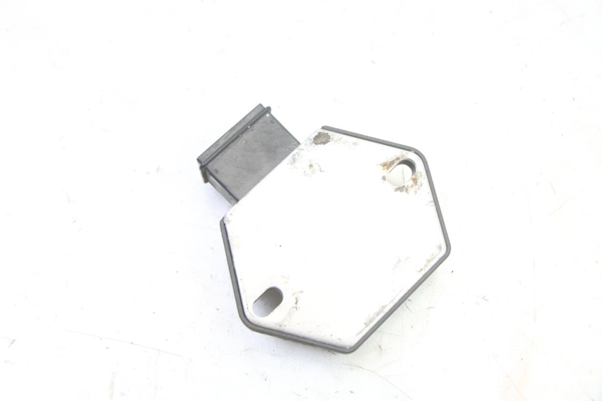 photo de REGULADOR HONDA XLV VARADERO 125 (2000 - 2006)
