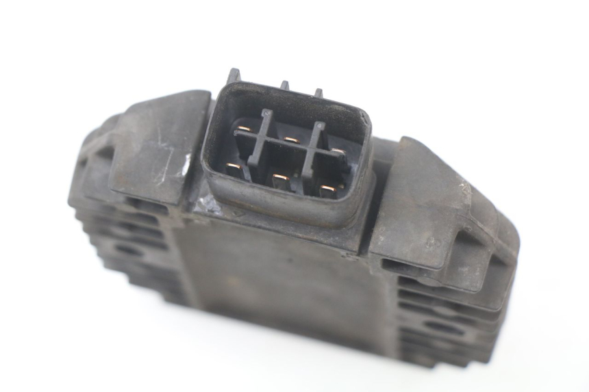 photo de REGULADOR DE CARGA YAMAHA XMAX X-MAX 125 (2006 - 2009)