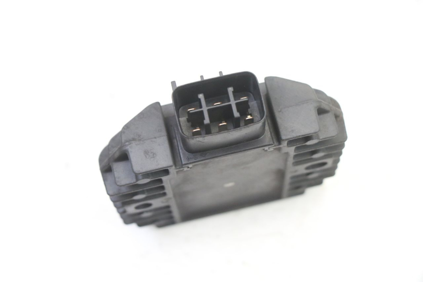 photo de REGULADOR DE CARGA YAMAHA XMAX X-MAX 125 (2006 - 2009)