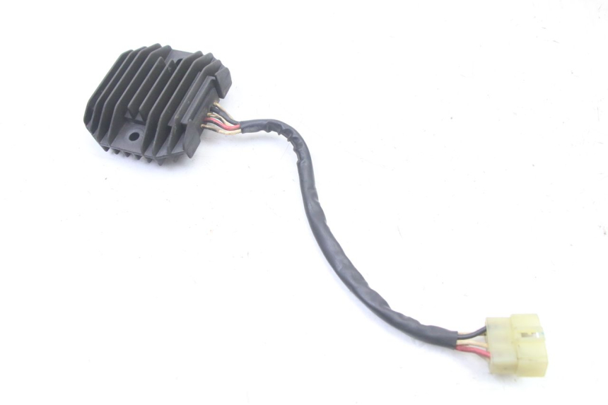 photo de REGULADOR DE CARGA YAMAHA FZS FAZER 600 (2001 - 2003)
