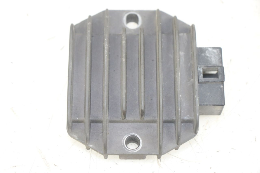 photo de REGULADOR YAMAHA XJN DIVERSION 600 (2000 - 2003)