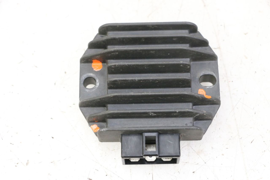 photo de REGULADOR DE CARGA YAMAHA YP MAJESTY 125 (2002 - 2006)
