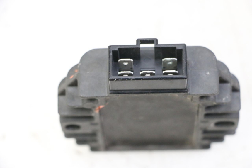 photo de REGULADOR DE CARGA YAMAHA YP MAJESTY 125 (2002 - 2006)