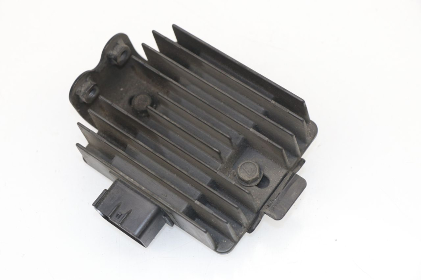 photo de REGULADOR KAWASAKI Z800 Z ABS 800 (2013 - 2017) - Vista principal