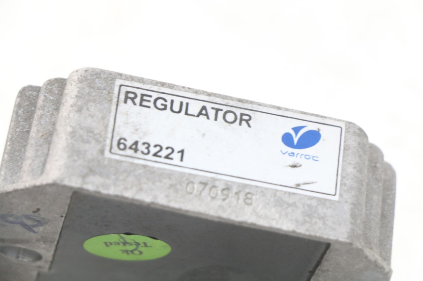 photo de REGULADOR DE CARGA PIAGGIO ZIP 4T 50 (2018 - 2020)