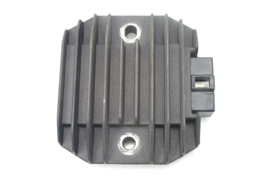 photo de REGULADOR DE CARGA KAWASAKI ZZR 600 (1995 - 2004)