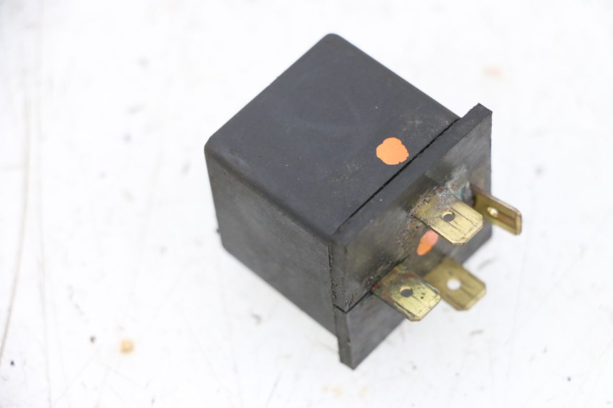 photo de RELE ARRANQUE MBK BOOSTER SPIRIT NAKED 50 (2004 - 2017) - Zoom estado de uso