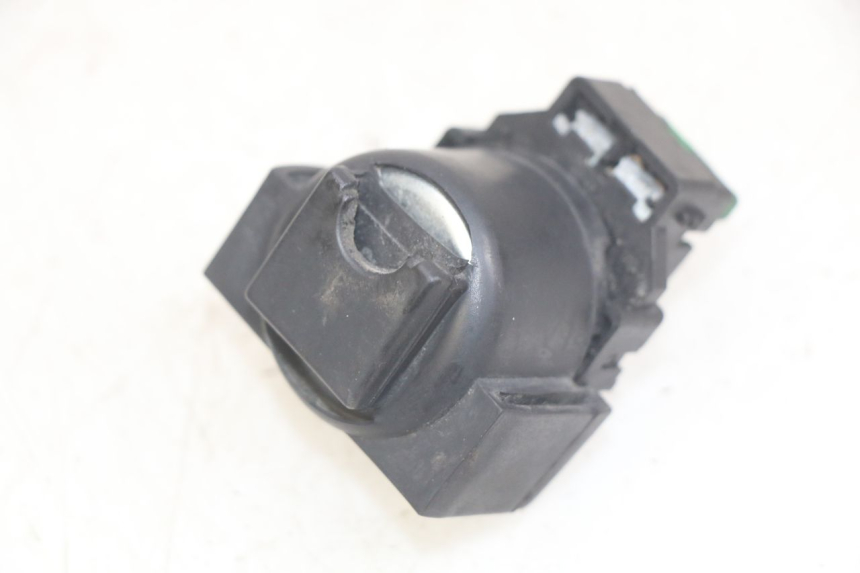 photo de RELÉ DE ARRANQUE HONDA CBR F SC25 1000 (1989 - 1992)