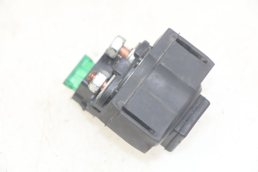 photo de RELÉ DE ARRANQUE HONDA CBR F SC25 1000 (1989 - 1992)