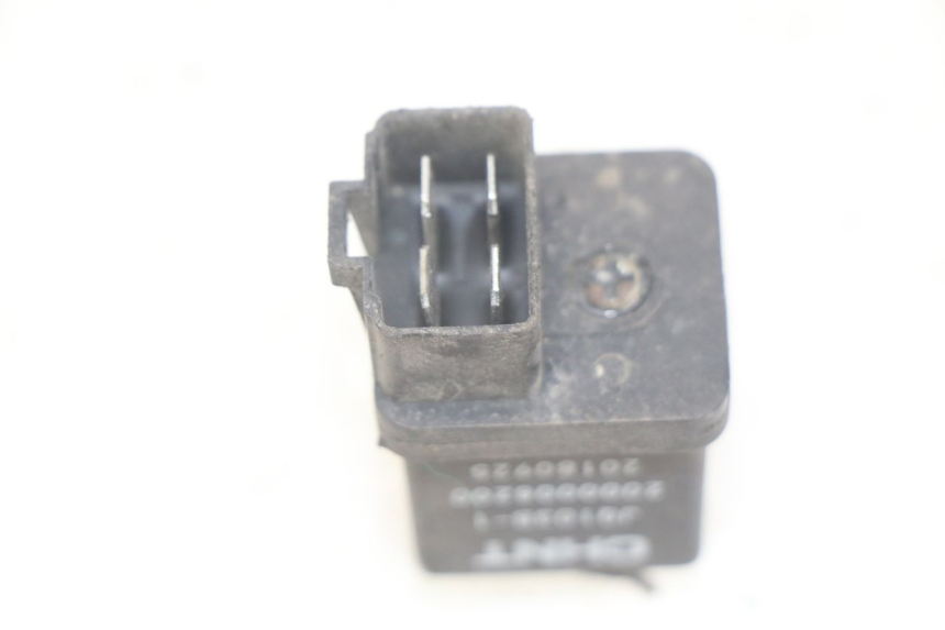 photo de RELE ARRANQUE PEUGEOT DJANGO 4T 50 (2014 - 2019)