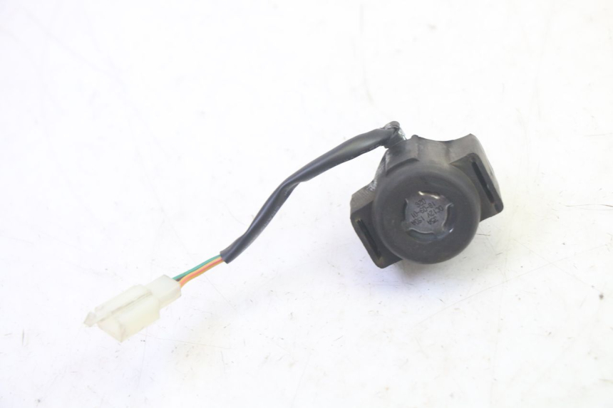 photo de RELÉ DE ARRANQUE SYM FIDDLE 3 III 125 (2014 - 2020) - Otra perspectiva