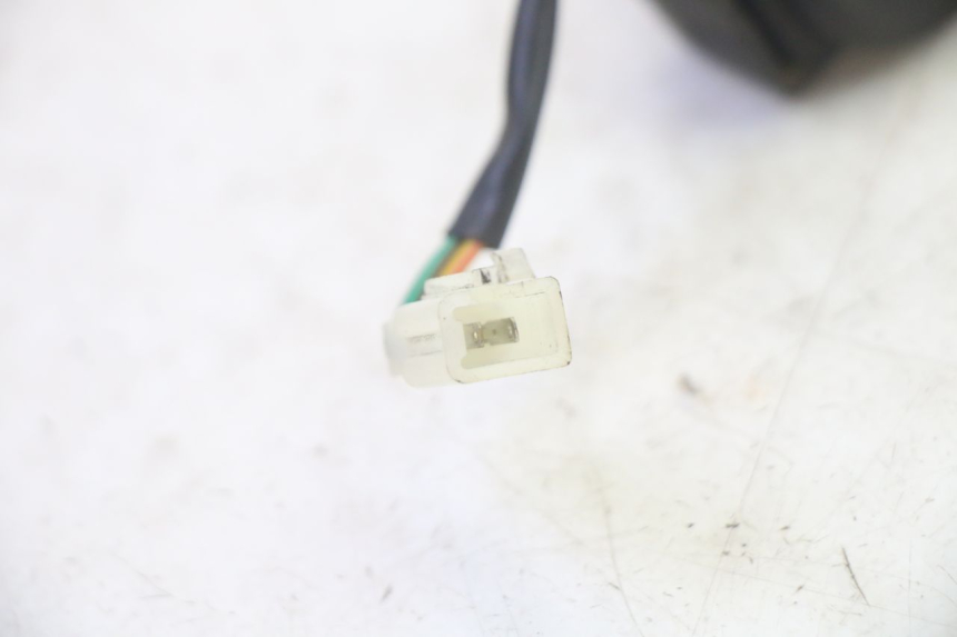 photo de RELÉ DE ARRANQUE SYM FIDDLE 3 III 125 (2014 - 2020) - Primer plano técnico