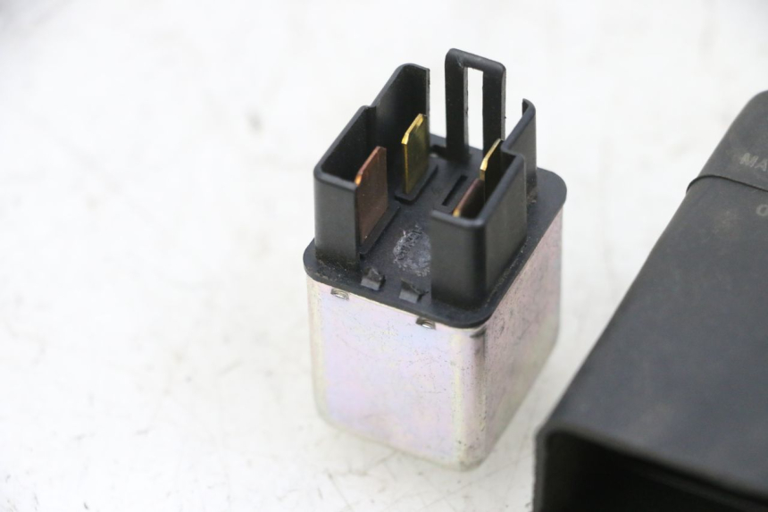 photo de RELE ARRANQUE MBK FLIPPER 115 (2013 - 2017) - Vista general del producto