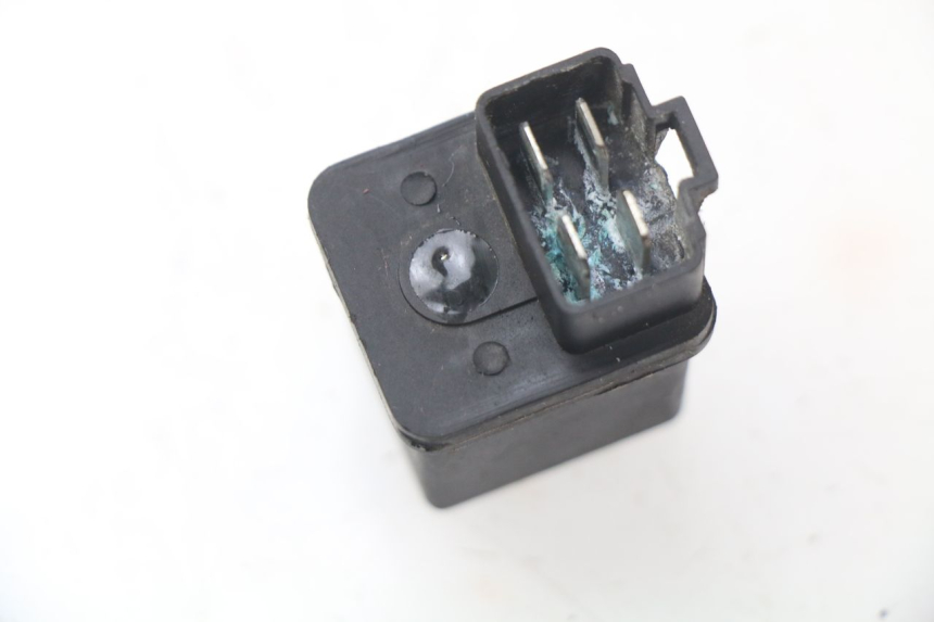 photo de RELE ARRANQUE PEUGEOT KISBEE 2T 50 (2010 - 2017)