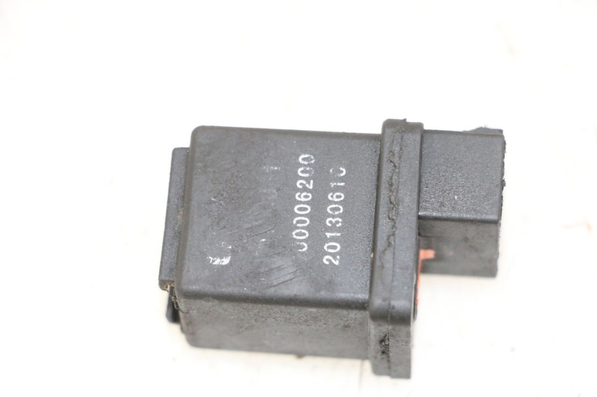 photo de RELE ARRANQUE PEUGEOT KISBEE 2T 50 (2010 - 2017)