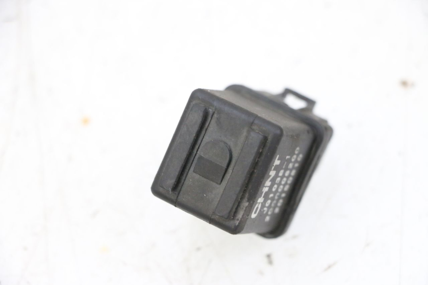 photo de RELE ARRANQUE PEUGEOT KISBEE 2T 50 (2010 - 2017) - Detalle de la pieza