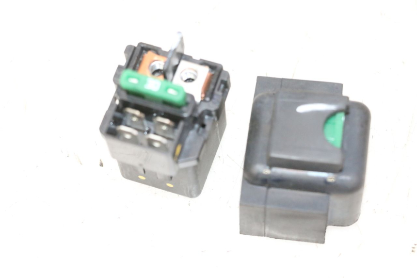 photo de RELE ARRANQUE PIAGGIO MP3 HPE 310 (2024 - 2025)