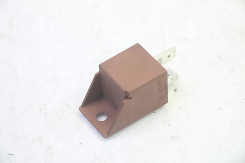 photo de RELE ARRANQUE PIAGGIO MP3 RL 250 (2007 - 2010) - Zoom estado de uso