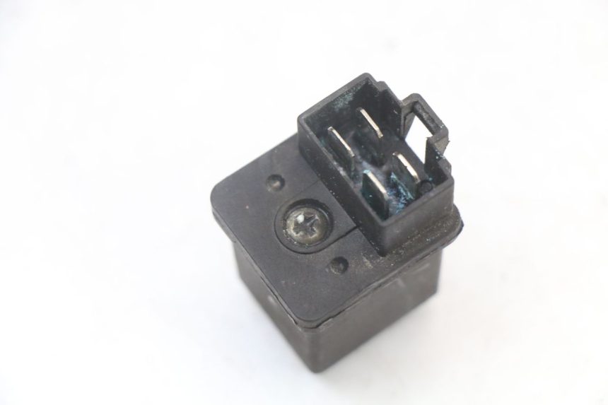 photo de RELÉ DE ARRANQUE PEUGEOT KISBEE 4T 50 (2010 - 2017)