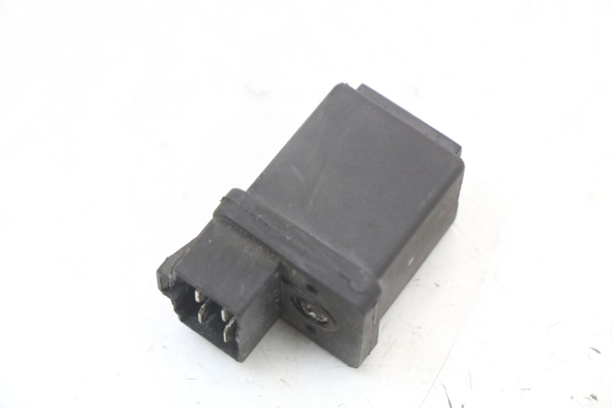 photo de RELÉ DE ARRANQUE PEUGEOT KISBEE 4T 50 (2010 - 2017)
