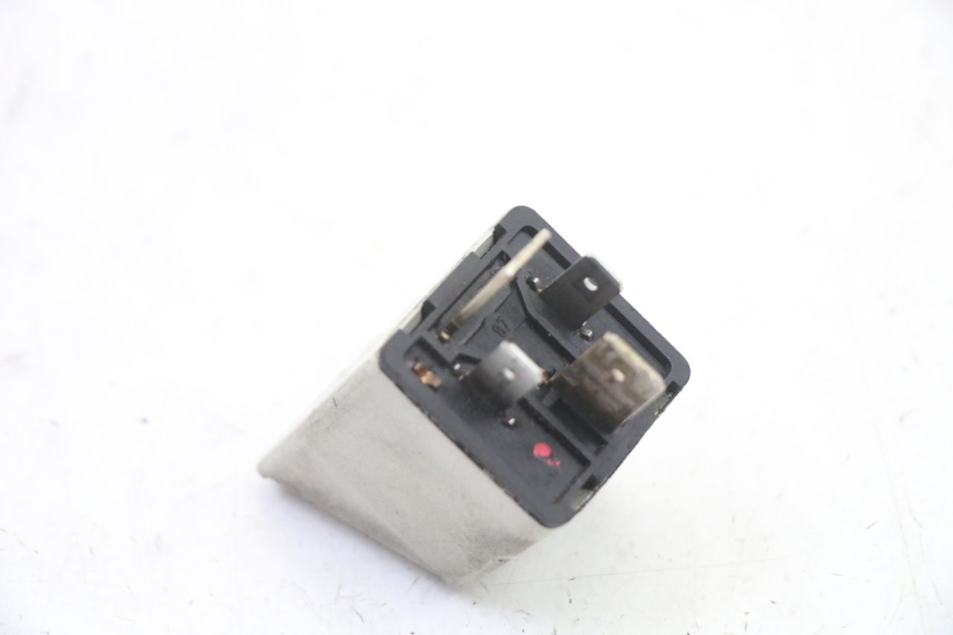 photo de RELE ARRANQUE PEUGEOT SATELIS COMPRESSOR K15 125 (2006 - 2009)