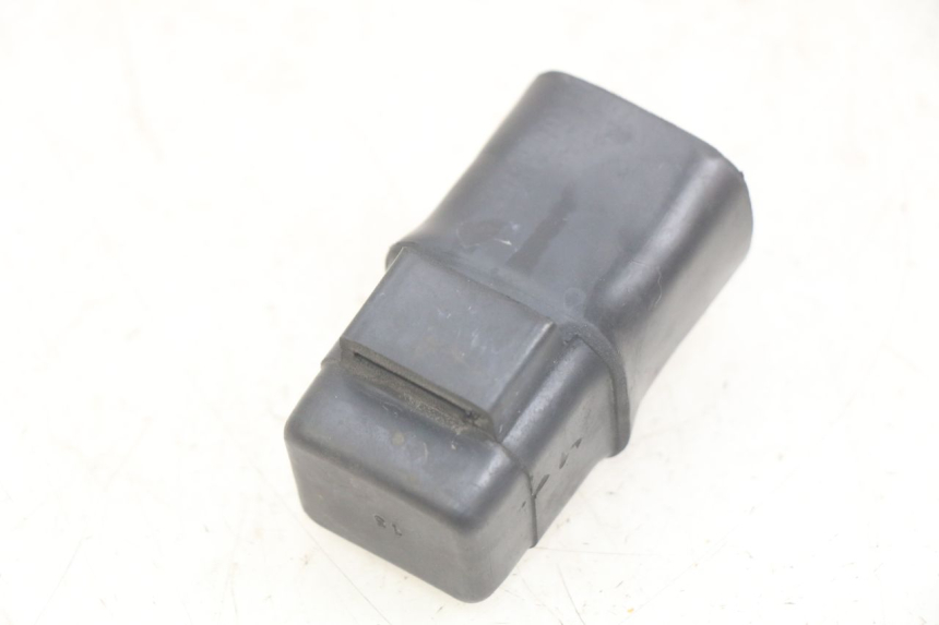 photo de RELÉ DE ARRANQUE HONDA SCV LEAD 100 (2003 - 2007)