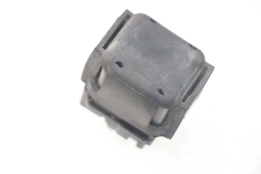photo de RELE ARRANQUE HONDA SES DYLAN 125 (2002 - 2006)