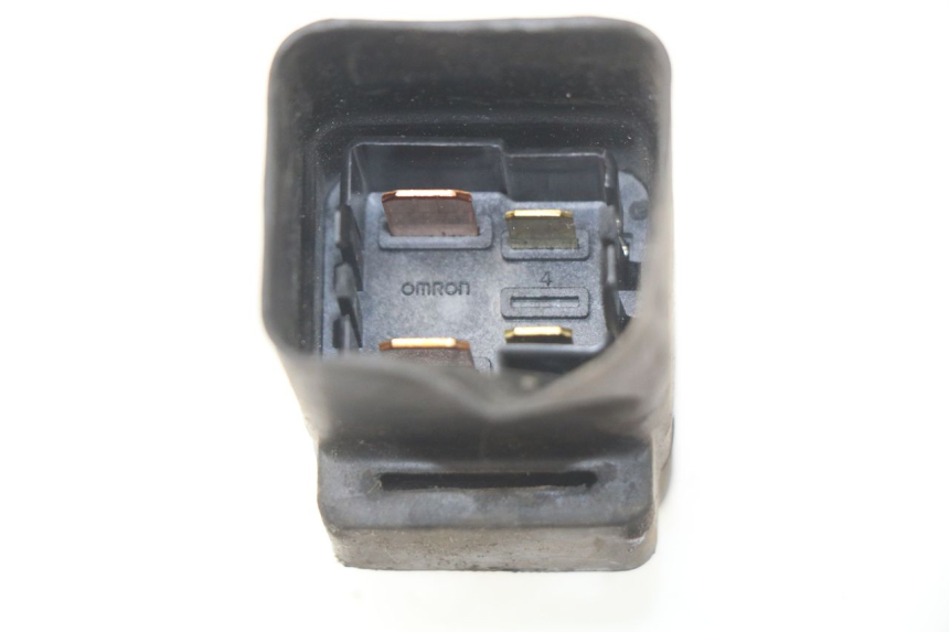 photo de RELE ARRANQUE YAMAHA SLIDER 50 (2004 - 2016) - Primer plano técnico