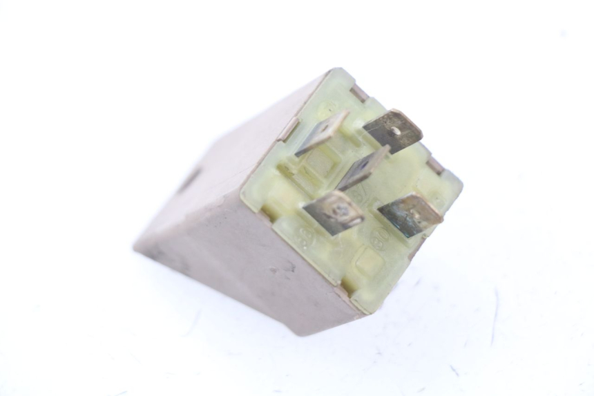 photo de RELE ARRANQUE PIAGGIO X9 EVOLUTION 125 (2003 - 2007)