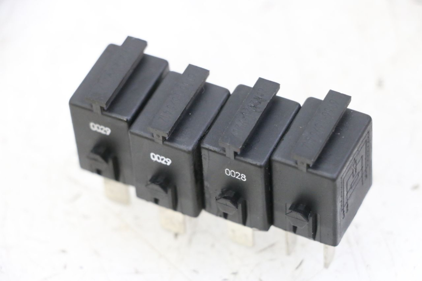 photo de RELÉ ELÉCTRICO BMW C1 125 (2000 - 2003)