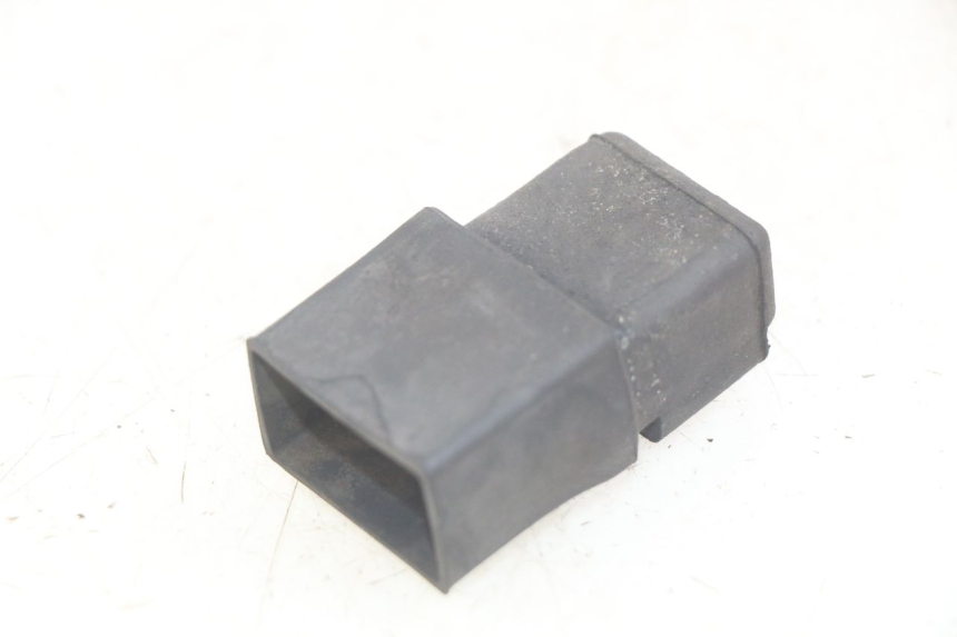 photo de RELÉ ELÉCTRICO HONDA CBR F SC25 1000 (1989 - 1992)