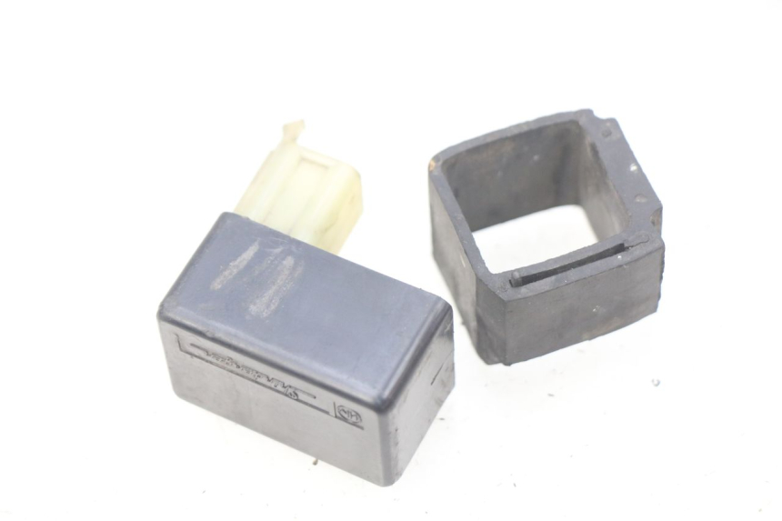 photo de RELE HONDA CBR RR FIREBLADE 900 (1992 - 1994)