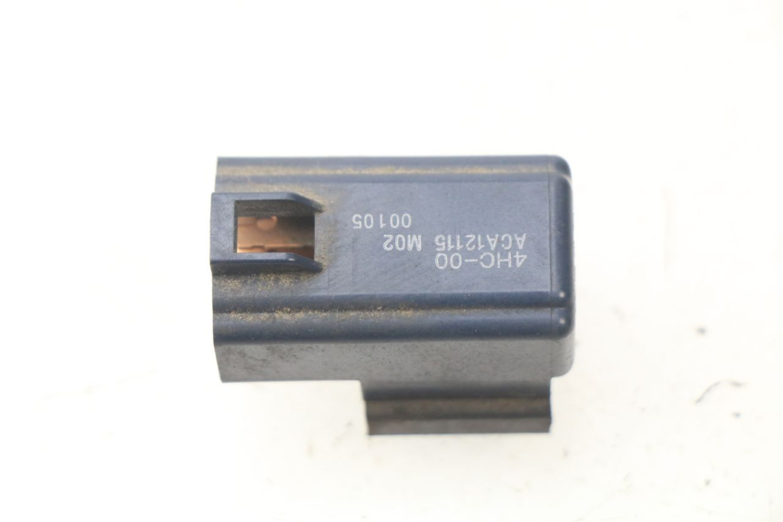 photo de RELÉ ELÉCTRICO YAMAHA CYGNUS X INJECTION 125 (2007 - 2013)