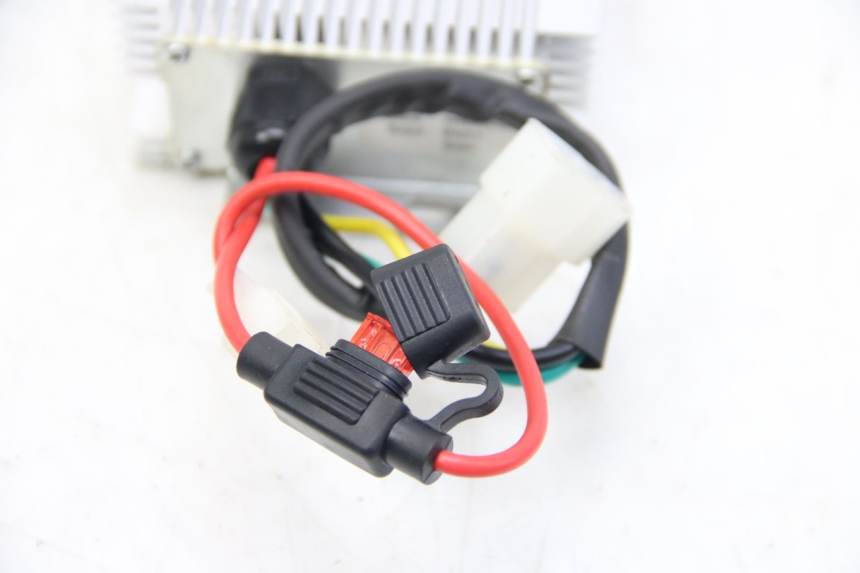 photo de RELÉ ELÉCTRICO EFUN E2GO 1 (2017 - 2021)