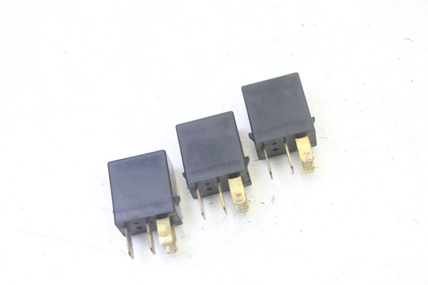 photo de RELÉ ELÉCTRICO HONDA FES S-WING SWING ABS 125 (2007 - 2015)