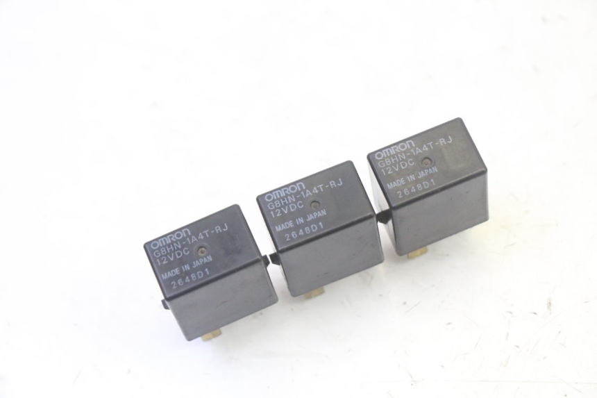 photo de RELÉ ELÉCTRICO HONDA FES S-WING SWING ABS 125 (2007 - 2015)