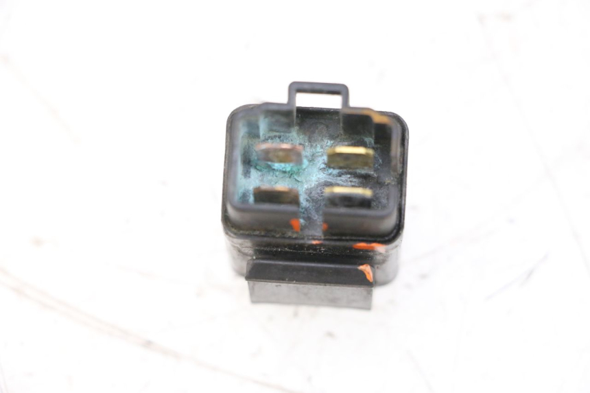 photo de RELE SUZUKI GSXR GSX-R 1000 (2003 - 2004) - Otra perspectiva