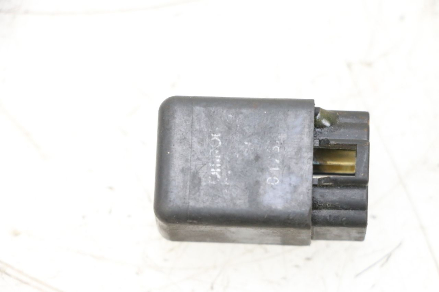 photo de RELE SUZUKI GSXR GSX-R 1000 (2003 - 2004) - Primer plano técnico