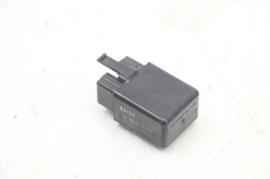 photo de RELE HONDA CBR F 1000 (1993 - 1996)