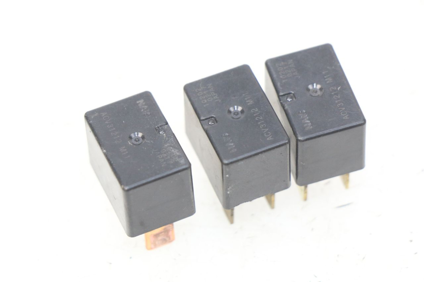 photo de RELE HONDA CBRF CBR-F PC41 600 (2011 - 2013)