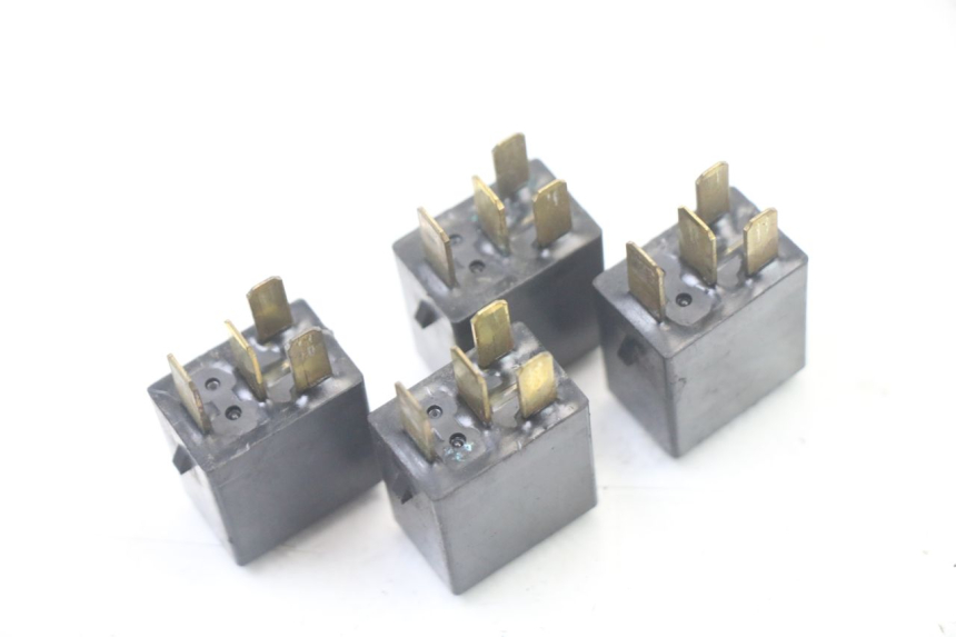 photo de RELÉ ELÉCTRICO HONDA FES S-WING SWING ABS 125 (2007 - 2015)
