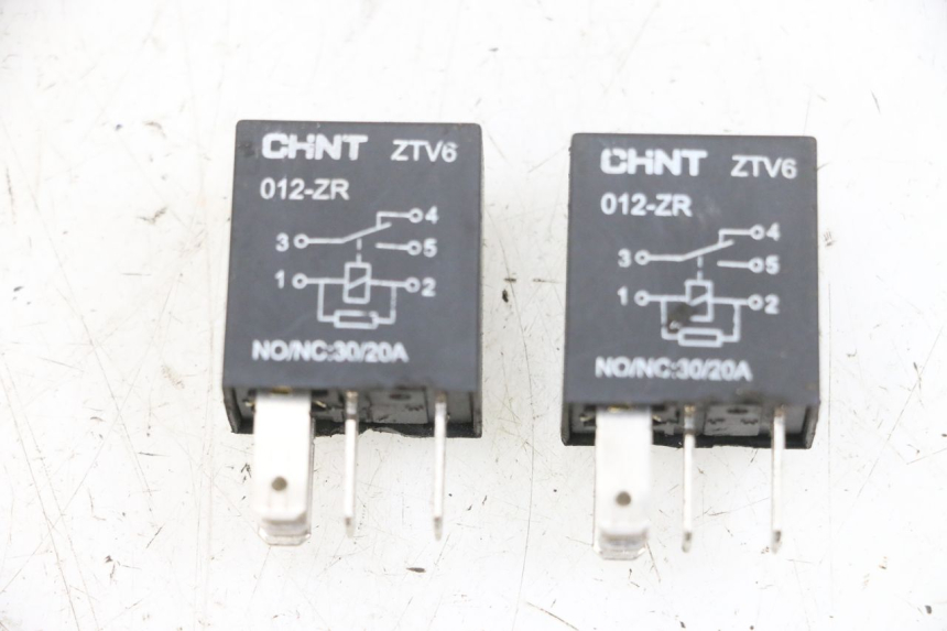 photo de RELé ELéCTRICO PEUGEOT KISBEE 4T 50 (2018 - 2022) - Vista principal