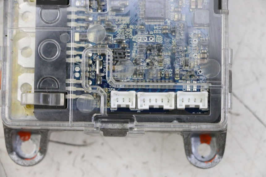 photo de RELAY ELÉCTRICO XIAOMI MI PRO 2 1