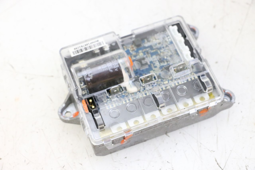 photo de RELAY ELÉCTRICO XIAOMI MI PRO 2 1