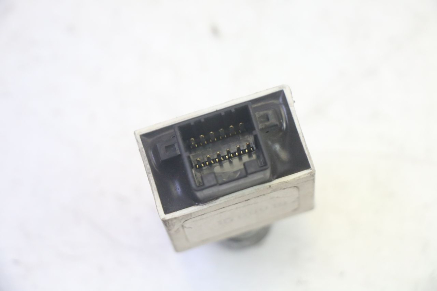 photo de RELE PIAGGIO MP3 HPE 350 (2018 - 2020) - Otra perspectiva