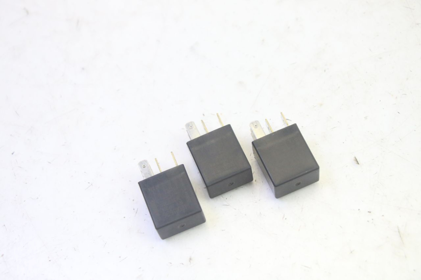 photo de RELE PIAGGIO MP3 HPE 350 (2018 - 2020) - Detalle de la pieza