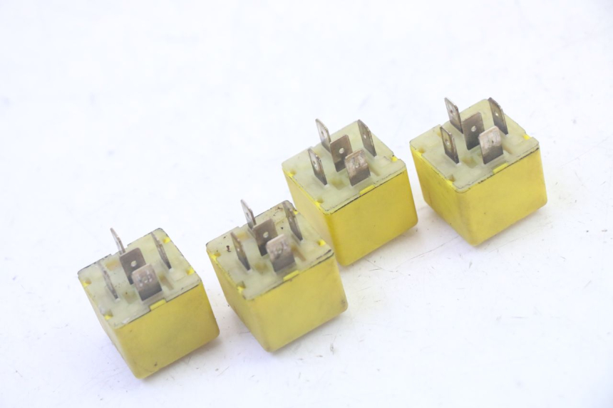 photo de RELÉ ELÉCTRICO PIAGGIO MP3 LT 300 (2010 - 2016)