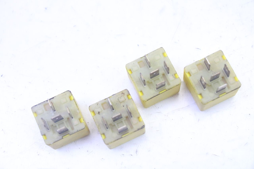 photo de RELÉ ELÉCTRICO PIAGGIO MP3 LT 300 (2010 - 2016)