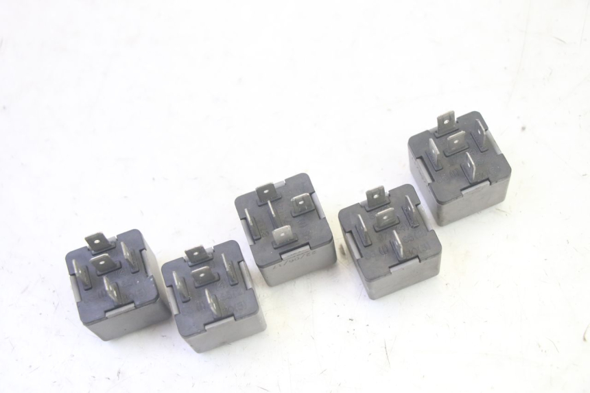 photo de RELE PIAGGIO MP3 500 (2016 - 2018) - Zoom estado de uso