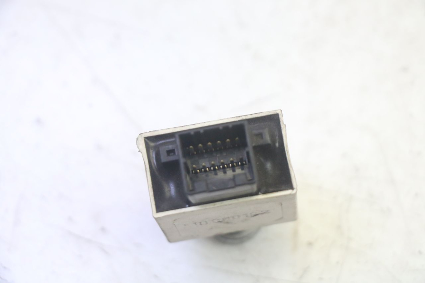 photo de RELE PIAGGIO MP3 500 (2016 - 2018) - Zoom estado de uso